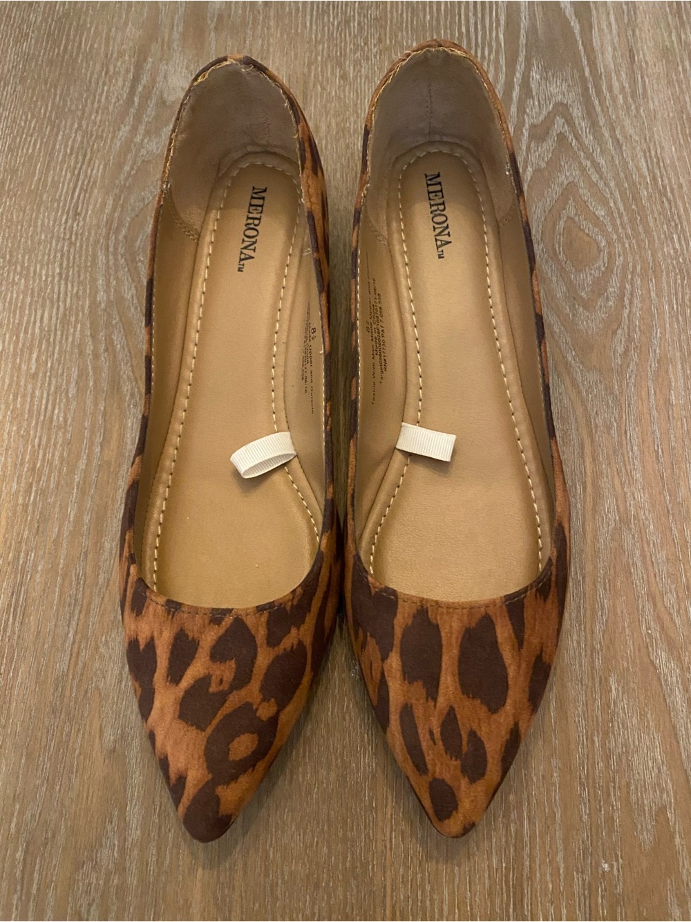MERONA Leopard Print Pointed Toe Flats